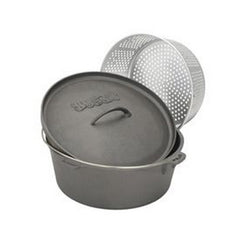 Bayou Classic 8.5 qt. Cast Iron Dutch Oven