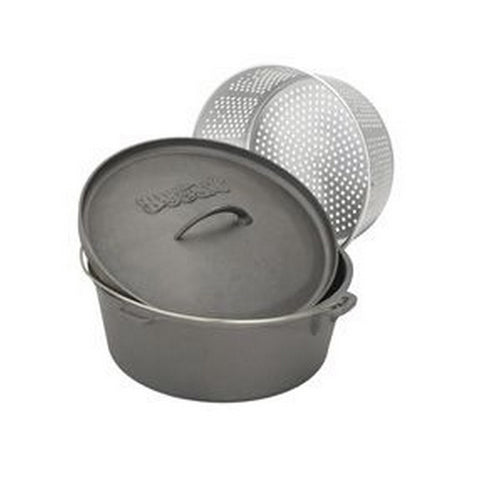 Bayou Classic 8.5 qt. Cast Iron Dutch Oven