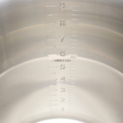 10 Gallon Stainless Steel Graduated Brew Pot - Canadian Homebrewing Supplier - Free Shipping - Canuck Homebrew Supply