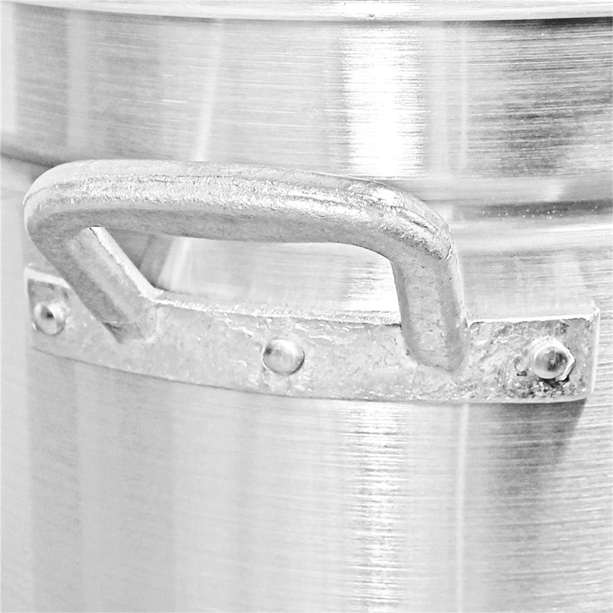 Bayou Classic Aluminum Stock Pot With Basket - 80 Qt. [8000]